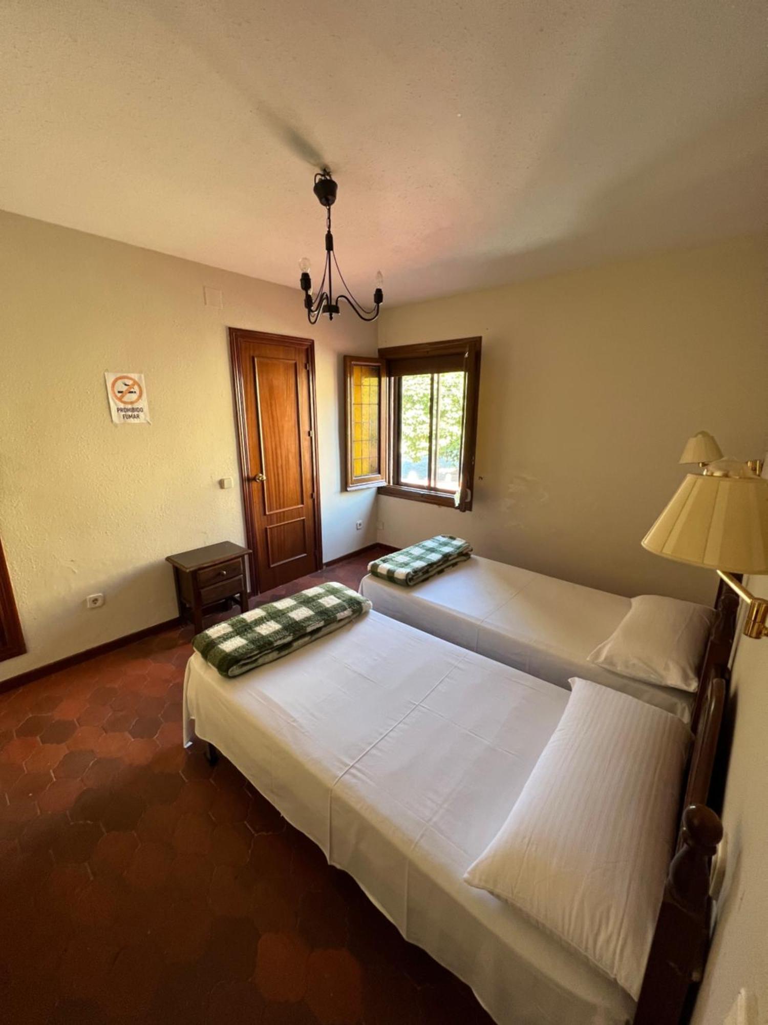 Hostal Sabor Fusion Hotel La Pradera de Navalhorno Kültér fotó