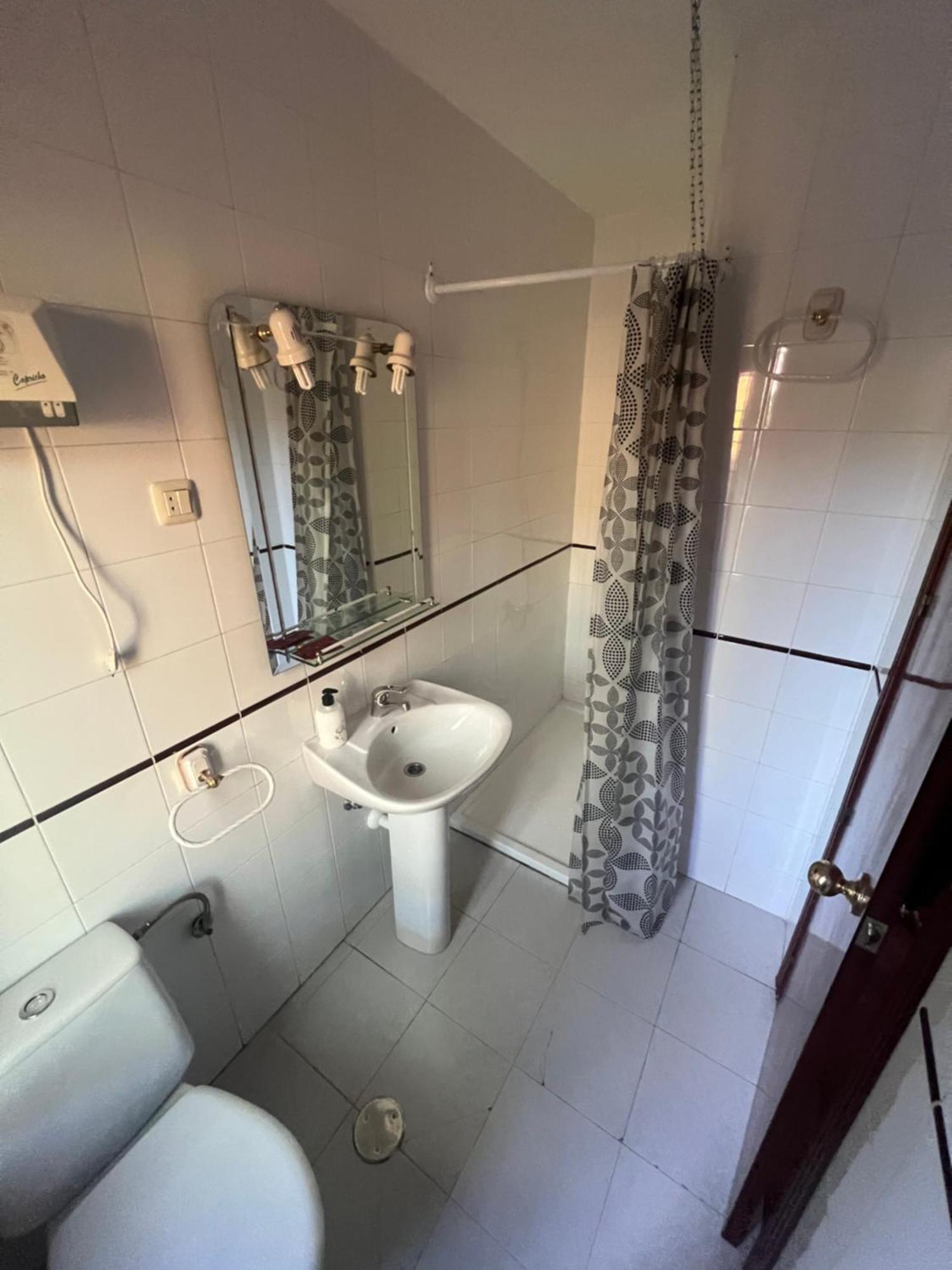 Hostal Sabor Fusion Hotel La Pradera de Navalhorno Kültér fotó